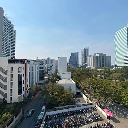 Rest@Ratchada Hotel Bangkok Ngoại thất bức ảnh